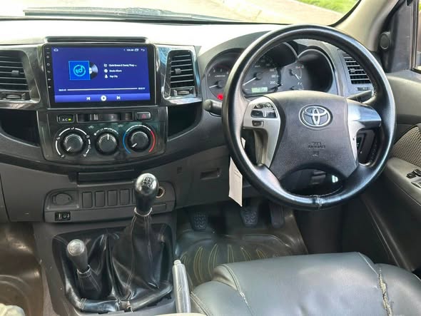 A picture of TOYOTA HILUX PUCK UP VIGO