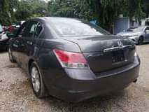 A picture of 2009 HONDA Accord super sharp