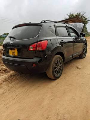 A picture of 2012 NISSAN DUALIS