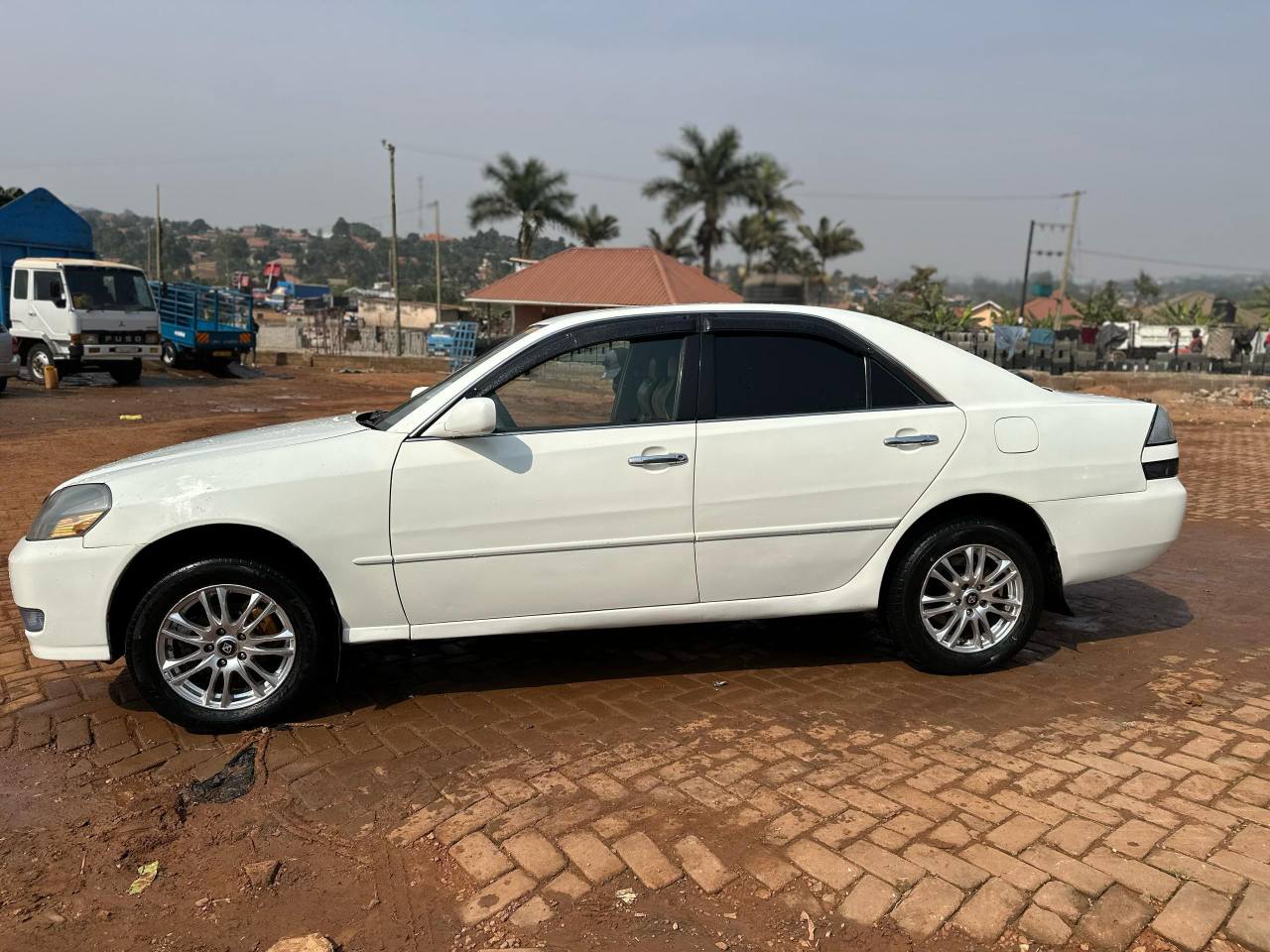 A picture of Grande mark ii on sale