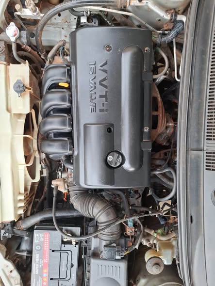 A picture of Toyota MATRIX 2004 model