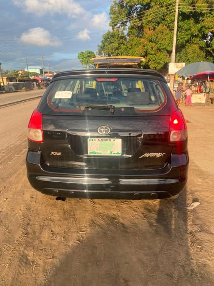 A picture of Toyota matrix