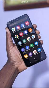 A picture of Samsung a50