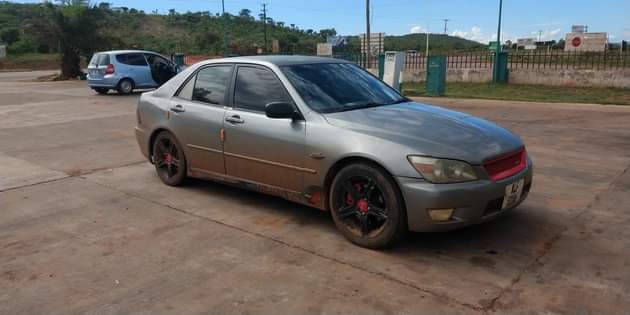 used toyota altezza