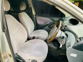 A picture of VITZ CLAVIA