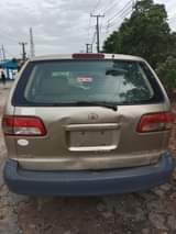 A picture of Toyota sienna 1999 model