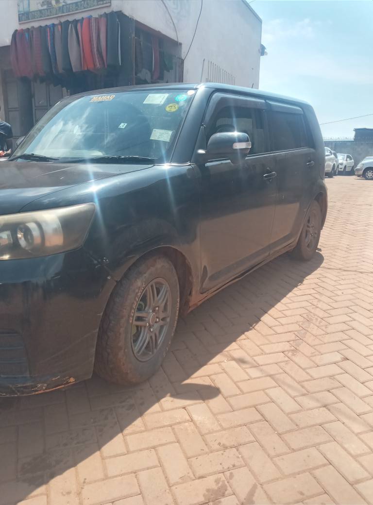 A picture of TOYOTA RUMION
