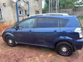 A picture of 2008 Toyota corolla corolla verso