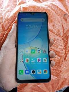 A picture of Infinix hot 12i gb64 Ram4