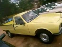 A picture of VERY CLEAN AND NEAT DIRECT TOKUNBO Make TOYOTA PICKUP 504