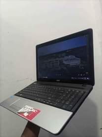 A picture of Acer laptop kaliii corei3