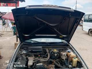 A picture of Audi80 saloon car Volkswagen Belgium grade