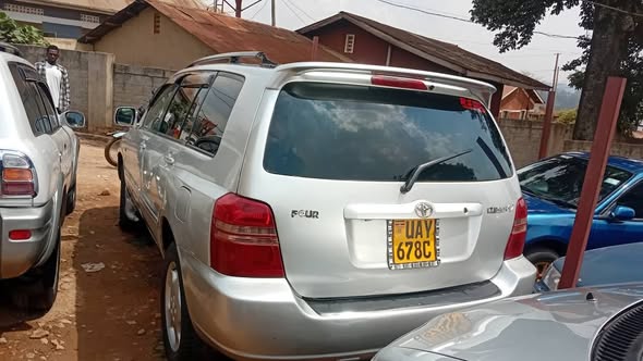 A picture of Toyota kluger
