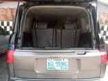 A picture of Honda element 04 05