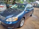 A picture of 2004 TOYOTA COROLLA