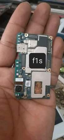 A picture of Phone repair