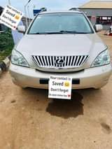 A picture of Lexus RX 330