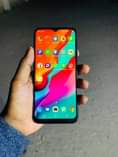 A picture of INFINIX HOT 8 NATAKA EXCHANGE NA SAMSUNG AU SONY NAONGEZA