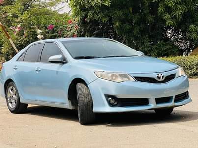 A picture of EXTREMELY CLEAN 2012 TOYOTA CAMRY GOING FOR 7 850M NOTHING