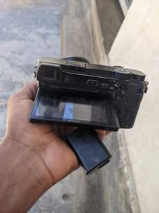 A picture of Nauza camer sony 6300