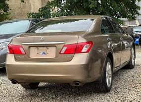 A picture of Few months used 2008 lexus Es350 6 5 Million naira