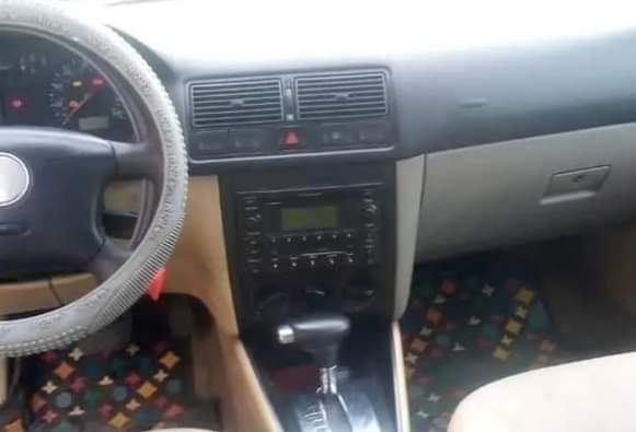 A picture of Volkswagen golf 2006 Automatic gear AC is working Engine and
