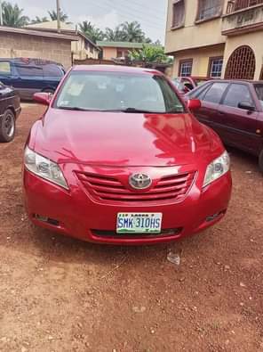 A picture of URGENT 2011 Toyota Camry 2AR engine four plugs for sale
