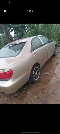 A picture of CAMRY 06 LE