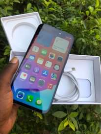 A picture of Iphone 14 mpyaaa na box lale Macho matatu copy Gb