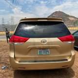 A picture of 2014 Toyota Sienna
