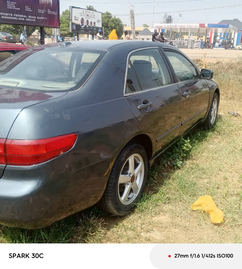 A picture of Super Distress D owner need money Ac need attention 100