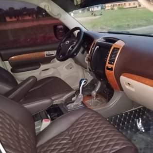 A picture of 06 MODEL GX470 upgraded to 2022 model land cruiser Prado