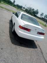 A picture of Toyota Camry drop light everything perfect