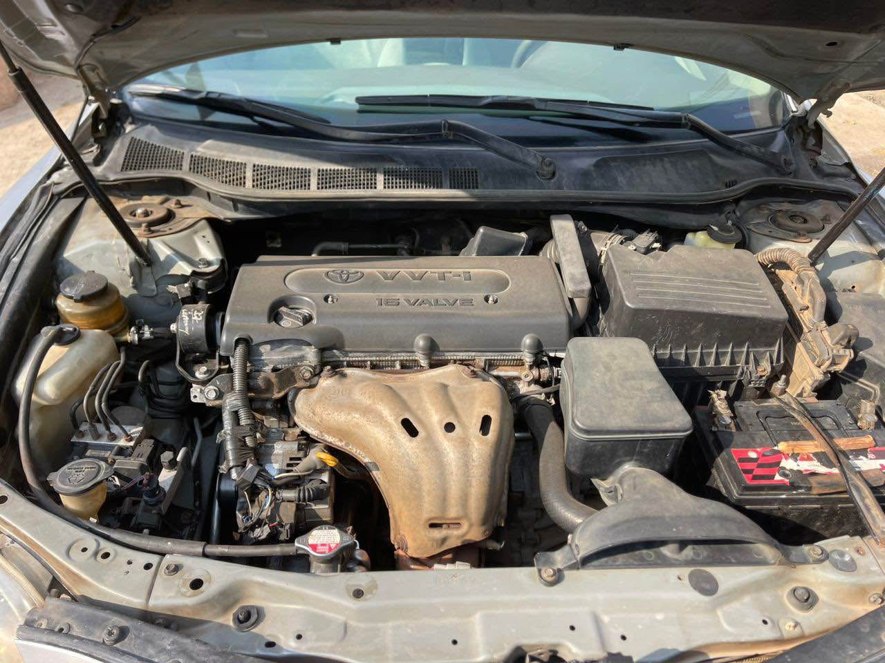 A picture of TOYOTA CAMRY 2008