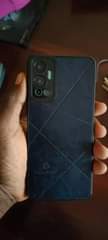 A picture of Infinix hot12