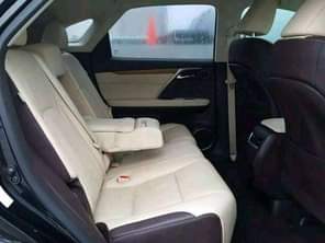 A picture of Grab this Foreign used Lexus RX 350 2010 model with