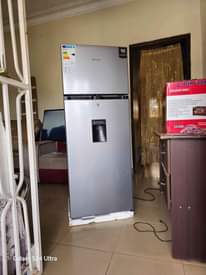 A picture of  Hisense 270 litres in banda kirekacallme0704678066 used for only