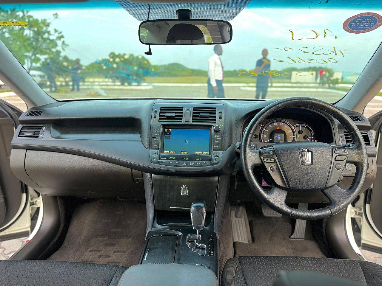 A picture of TOYOTA CROWN ATHLETE NEW MODEL