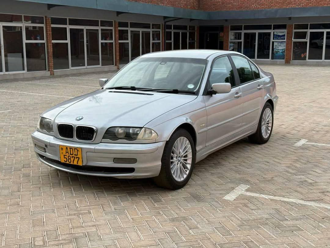 classifieds/cars bmw