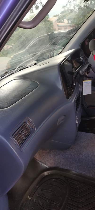A picture of Toyota noah