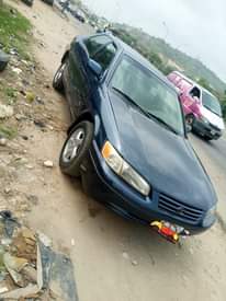 A picture of 2000 Toyota Camry light