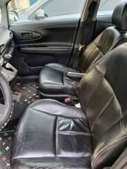 A picture of Toyota sienna 2014 Very clean and working perfectly 5 5