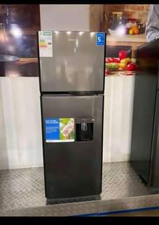 classifieds/fridges