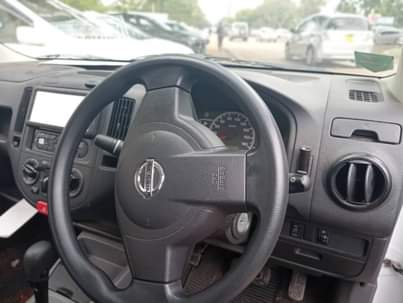 classifieds/cars nissan