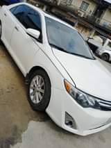 A picture of Sharp and neatly used 2014 Toyota carmry XLE model Engine