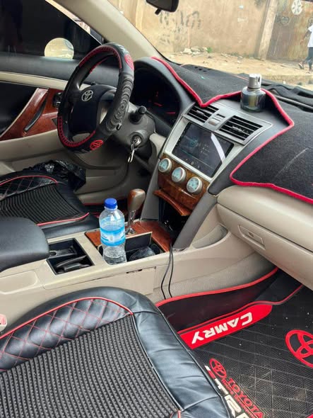 A picture of Toyota Camry 2008