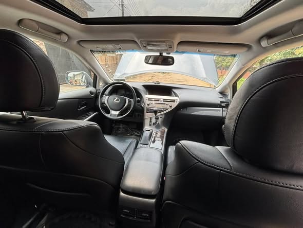 A picture of 3013 Lexus RX350 foreign used N20 5m