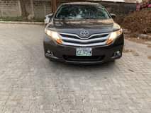 A picture of Toyota venza 2013 Pure Tokunbo Standard
