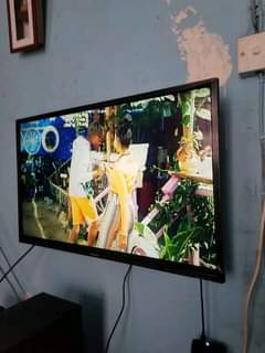 A picture of Original Skyworth 32 free to air