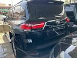 A picture of Toyota Landcruiser 300 SERIES GXR 2022